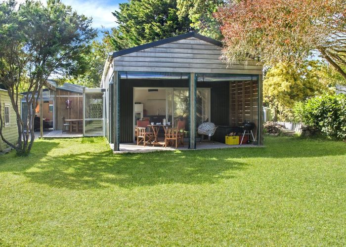  at 14 Drake Street, Waikawa Beach