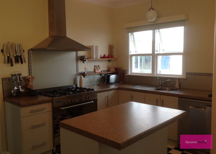  at 968 Mountain Road, Waiongana, Inglewood