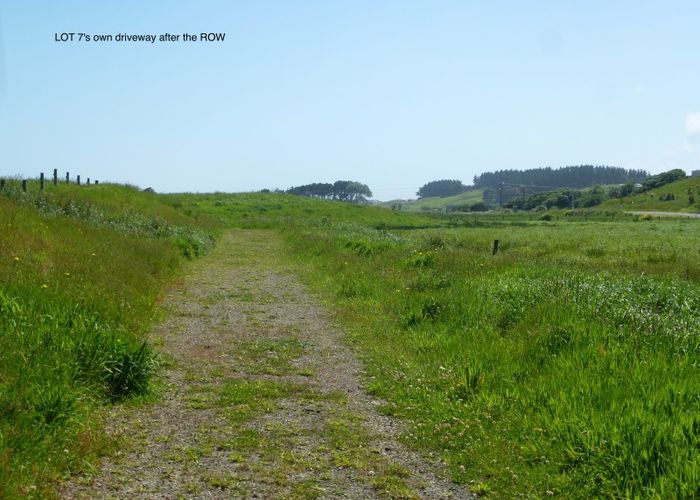  at 38 Pukenamu Road, Te Horo