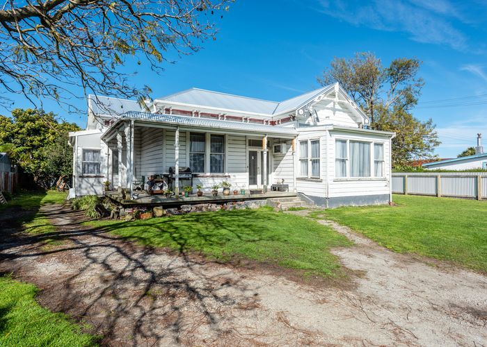  at 678 GLADSTONE ROAD, Te hapara, Gisborne