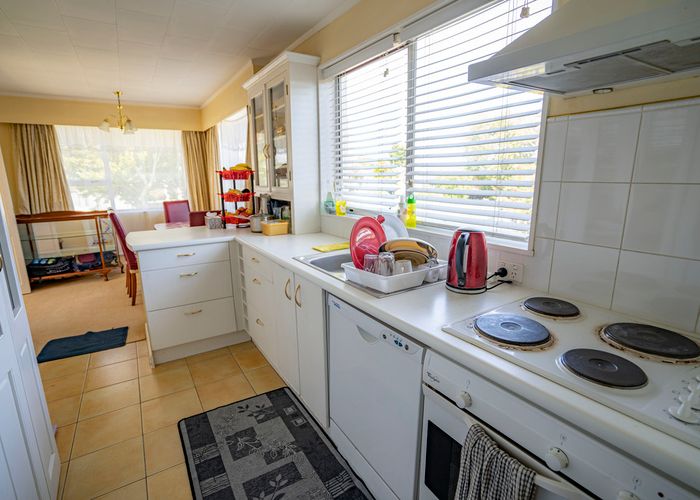  at 120 Cunningham Crescent, Grasmere, Invercargill
