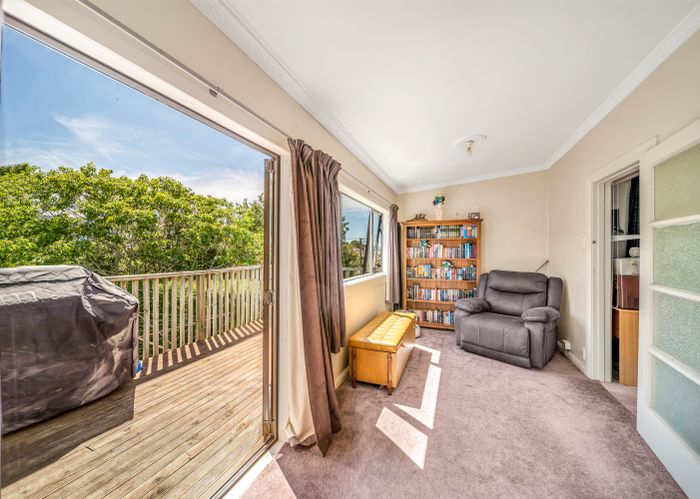  at 27 Wills Street, Balaclava, Dunedin