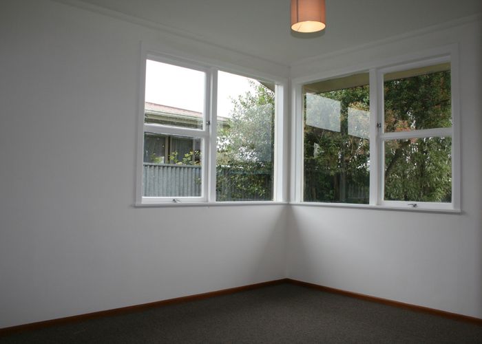  at 83 Sutherland Crescent, Westbrook, Palmerston North