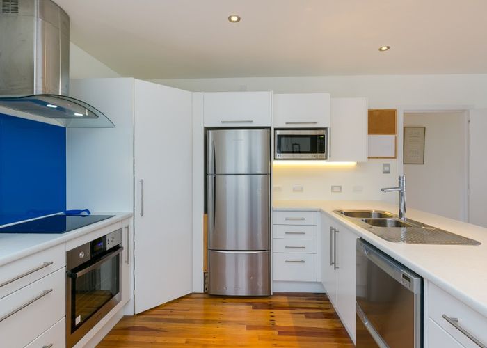  at 47 Kenmore Street, Newlands, Wellington