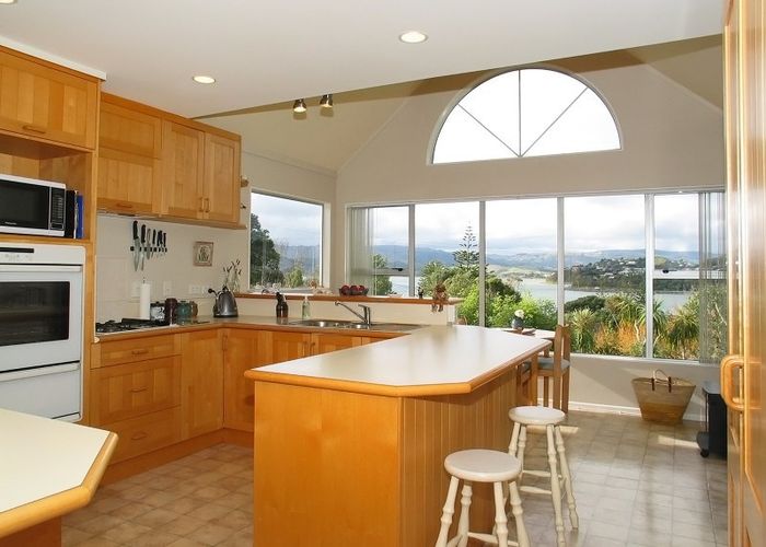  at 1 Seaview Road, Paremata, Porirua