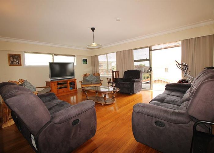  at 66 Sorrel Crescent, Bucklands Beach, Auckland