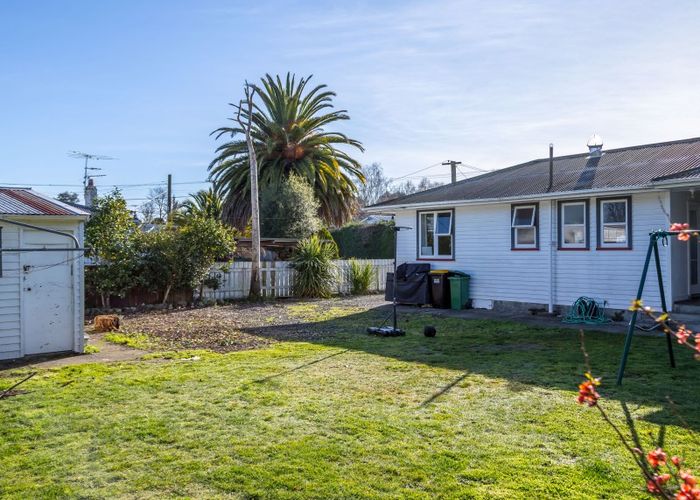  at 105 Oxford Street, Lansdowne, Masterton