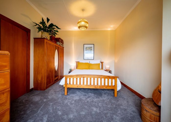  at 11 Ormond Street, Woodville