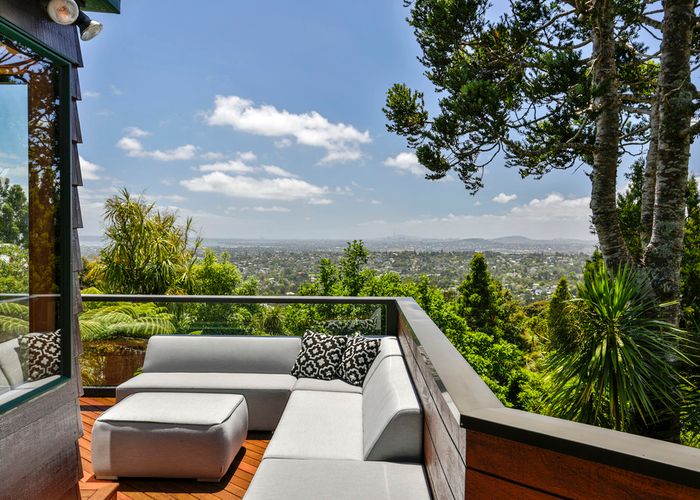  at 33 Tawini Road, Titirangi, Auckland