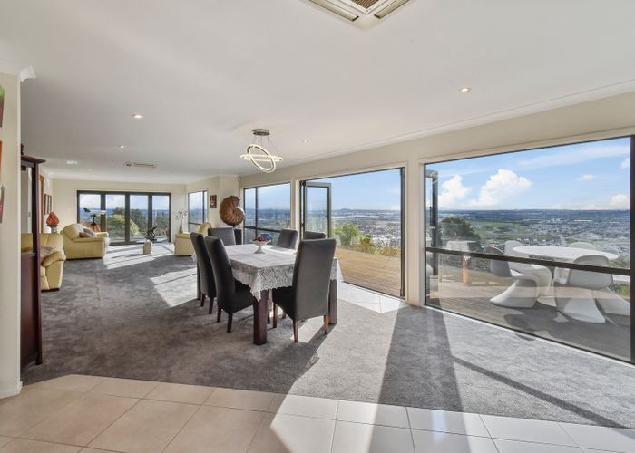  at 12 Murphys Road, Flat Bush, Auckland