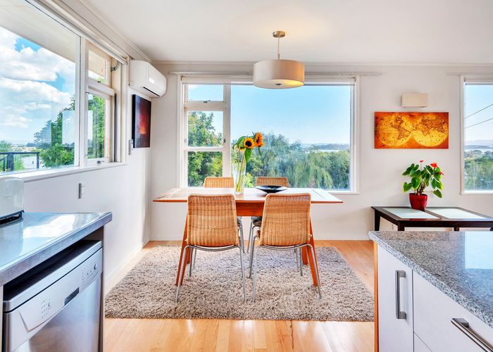  at 115 Wallace Road, Mangere Bridge, Auckland