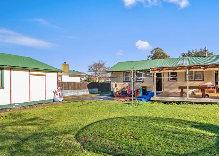  at 16 Kowhai Street, Tapawera