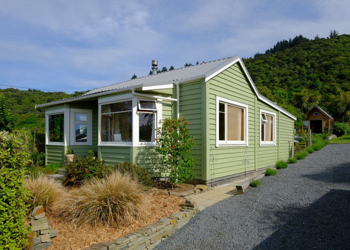  at 1 Monowai Road, Ravensbourne, Dunedin