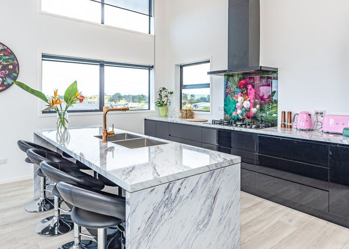  at 34 Golf Vue Place, Castlecliff, Whanganui
