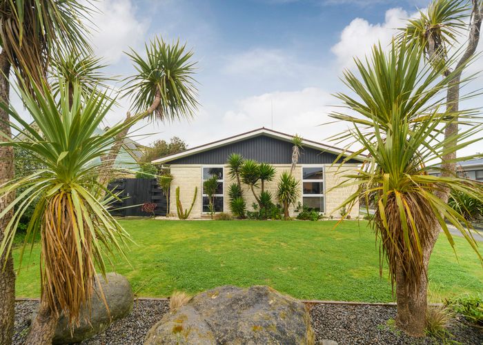  at 35 Thomas Place, Foxton Beach, Foxton