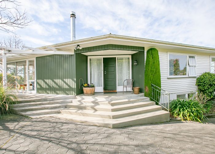  at 25 Puriri Crescent, Lansdowne, Masterton
