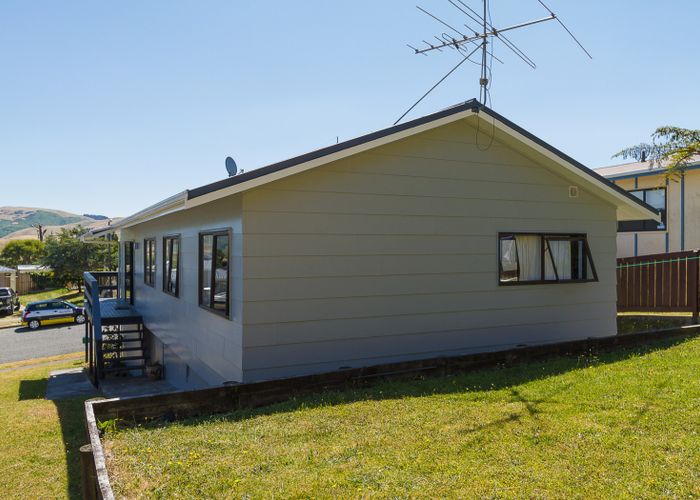  at 22 Kaitangata Crescent, Kelson, Lower Hutt