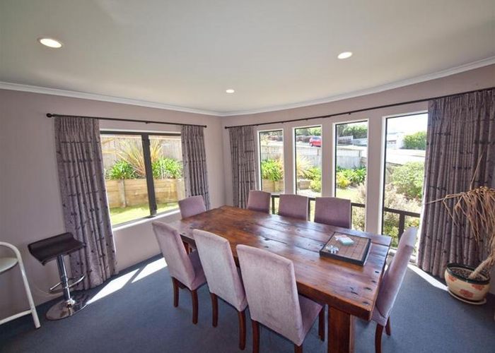  at 51 Waverton Terrace, Churton Park, Wellington