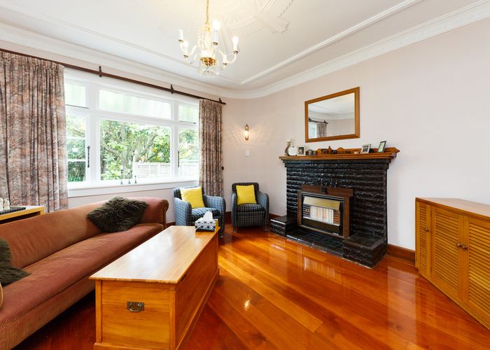  at 9 Ake Ake Avenue, Hokowhitu, Palmerston North