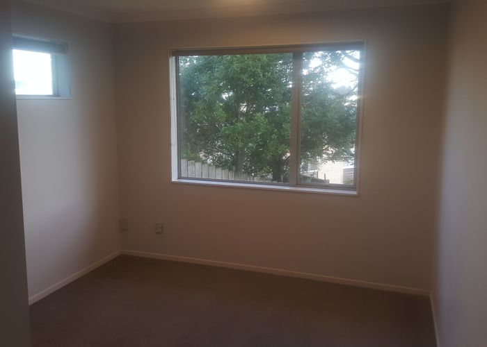  at 44 Namsan Close, Fairview Heights, Auckland