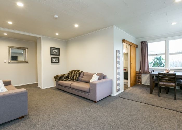  at 33 Upham Street, Havelock North