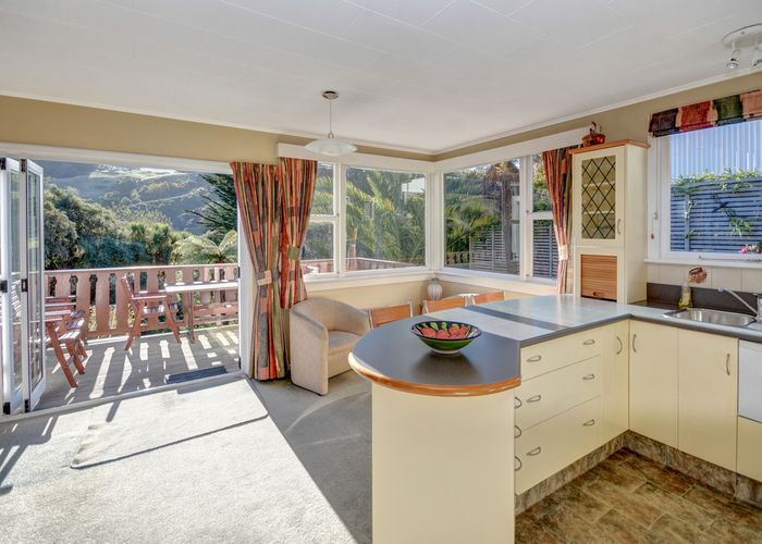 Free property data for 24 Downes Road, Roseneath, Dunedin homes.co.nz
