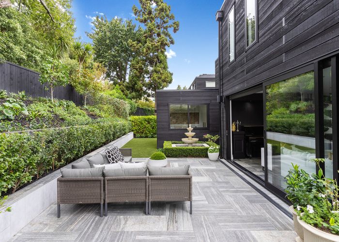  at 25 Entrican Avenue, Remuera, Auckland