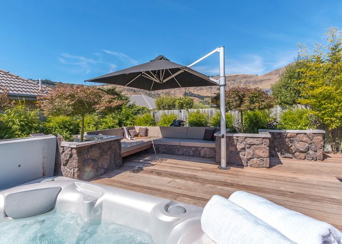  at 15 The Tors, Heathcote Valley, Christchurch