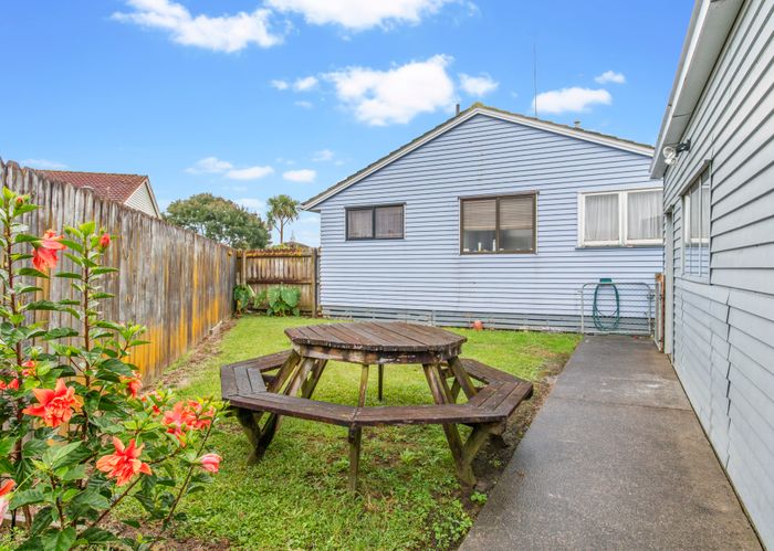 at 20 Solent Street, Mangere, Auckland