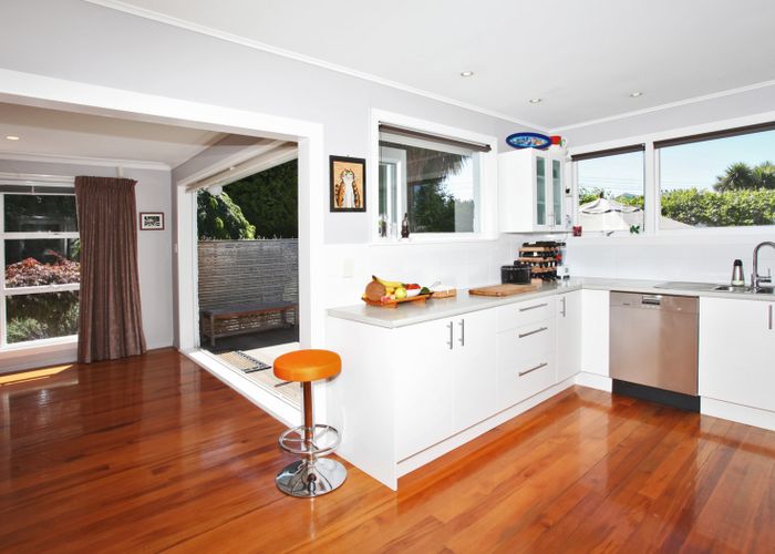  at 296 Memorial Avenue, Burnside, Christchurch