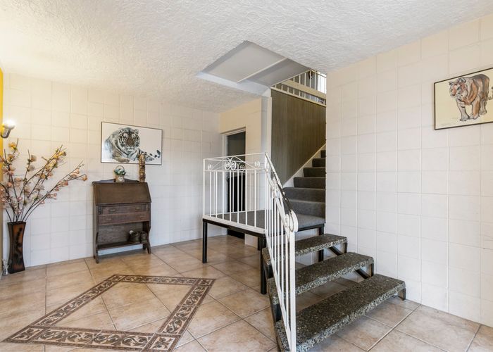  at 12 Brouder Place, Hillpark, Auckland