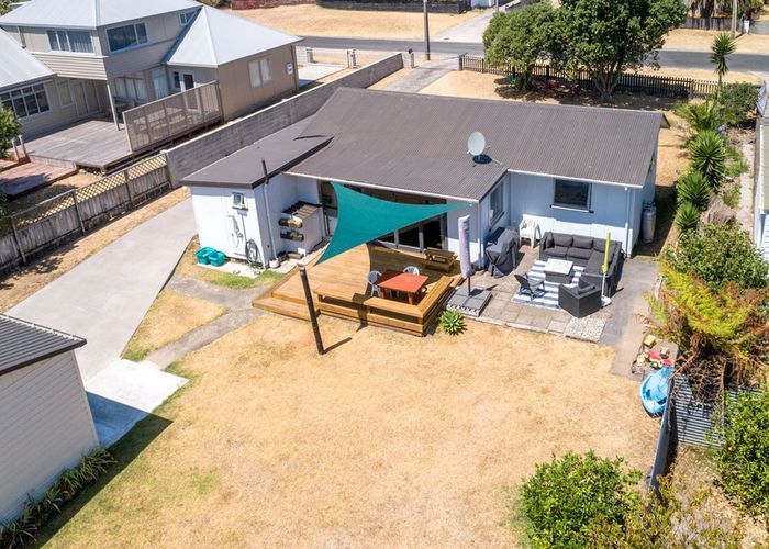  at 204 Tamaki Road, Whangamata
