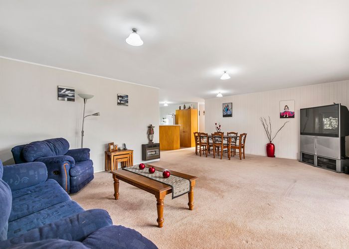  at 1/2 Ross Martin Court, Conifer Grove, Takanini