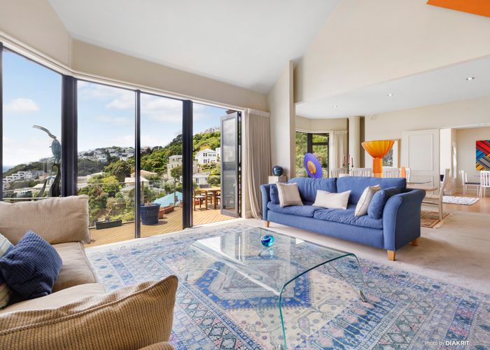 Free property data for 4 Bayview Terrace, Oriental Bay, Wellington