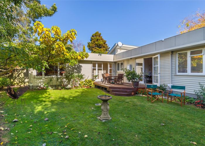  at 51 Barton Avenue, Heretaunga, Upper Hutt