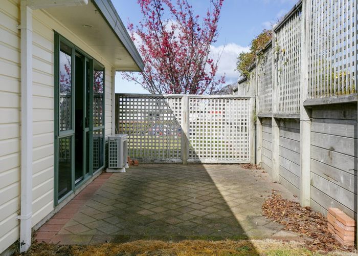  at 2/6 The Grove, NUKUHAU, TAUPO