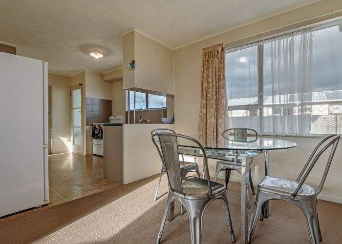  at 9 Colonial Place, Kelvin Grove, Palmerston North