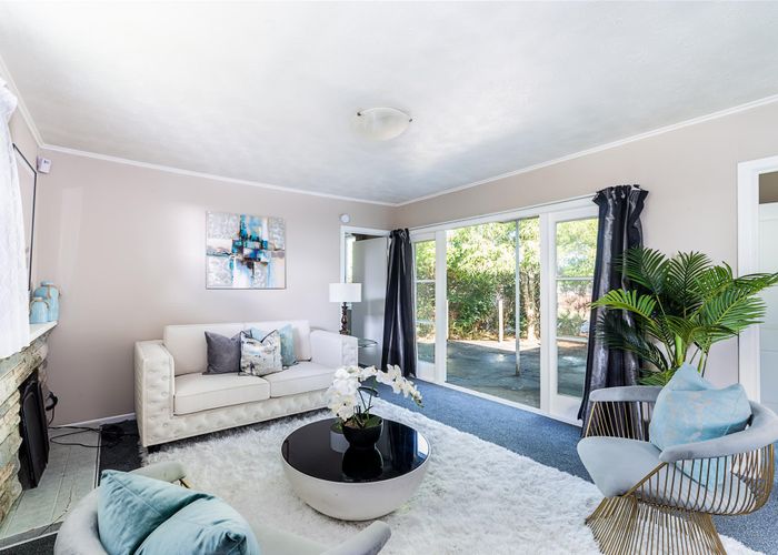  at 3 Tamariki Avenue, Kelston, Auckland