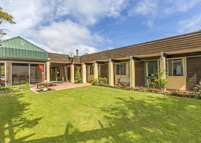  at 49 Maungaraki Road, Korokoro, Lower Hutt