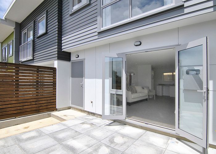  at 6/8 Middleton Road, Johnsonville, Wellington