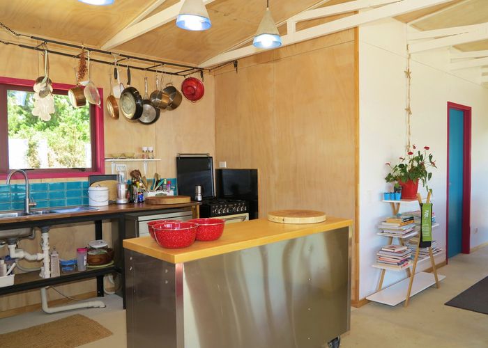  at 77 Matenga Road, Ligar Bay, Takaka