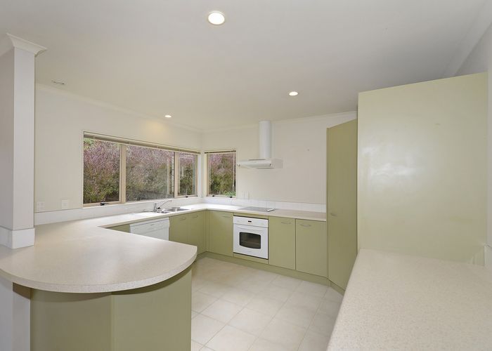  at 28 Kirton Drive, Riverstone Terraces, Upper Hutt