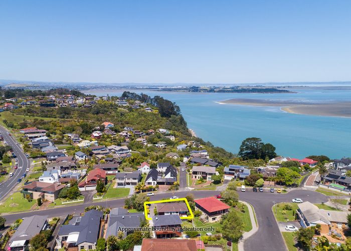 at 13A Himalaya Crescent, Lynfield, Auckland