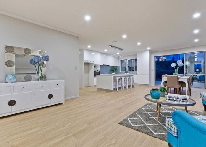  at 13 Eastview Crescent, Stanmore Bay, Whangaparaoa
