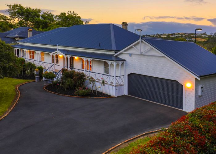  at 9 Birchwood Grove, Greenhithe, Auckland