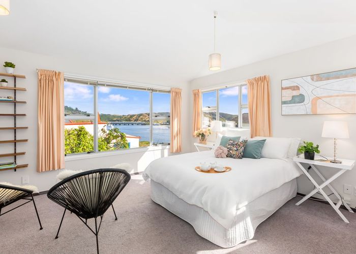  at 9 Trevor Terrace, Paremata, Porirua