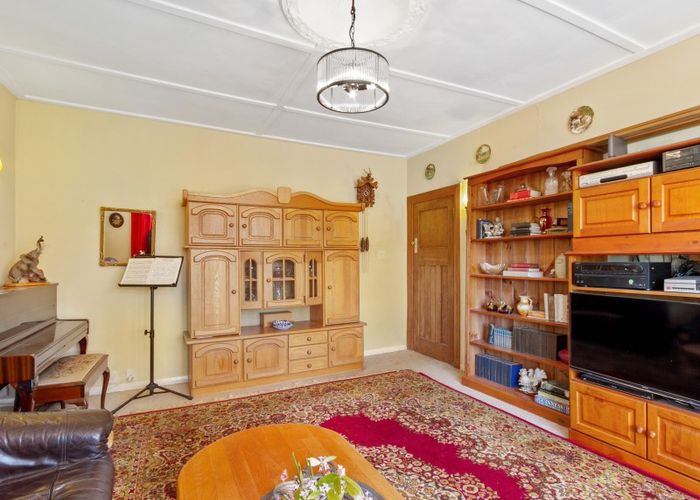  at 26 Balfour Street, Mornington, Wellington