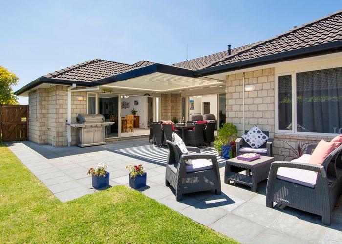  at 18 Rota Close, Papamoa Beach, Papamoa