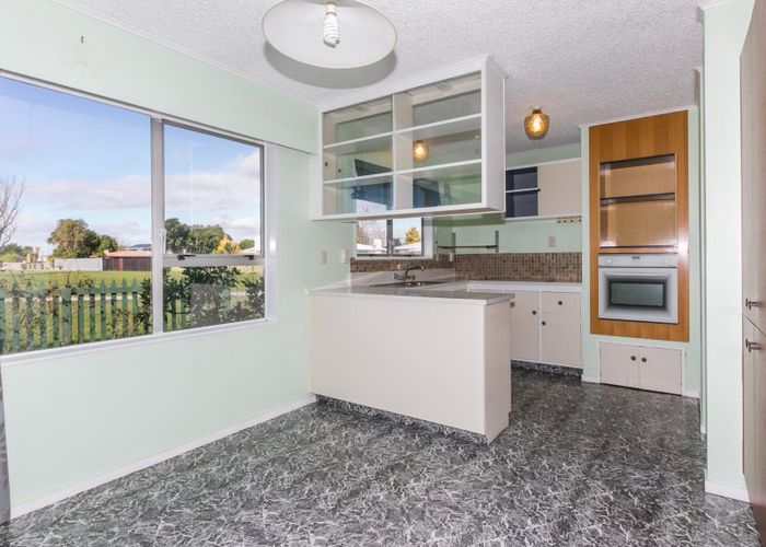  at 2/171 Taradale Road, Pirimai, Napier