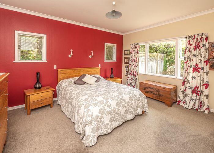  at 9 Hillside Terrace, Saint Johns Hill, Whanganui